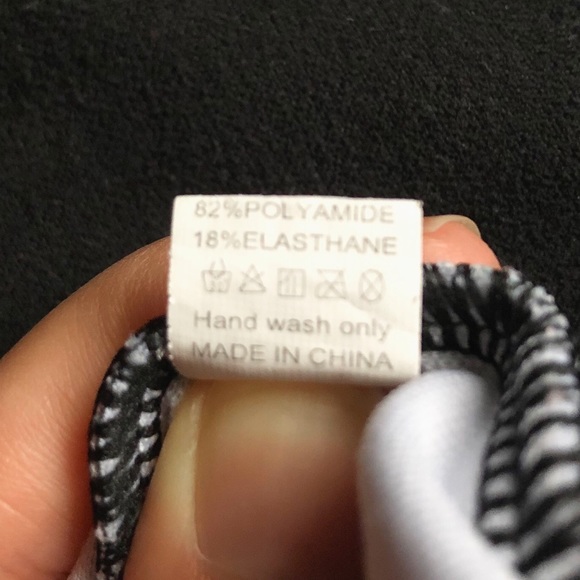 Trippy one-piece swimsuit - Picture 4 of 6